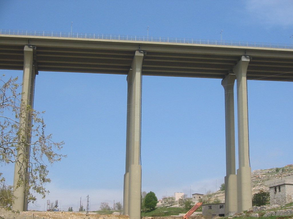 Pont Al Mdeirej 