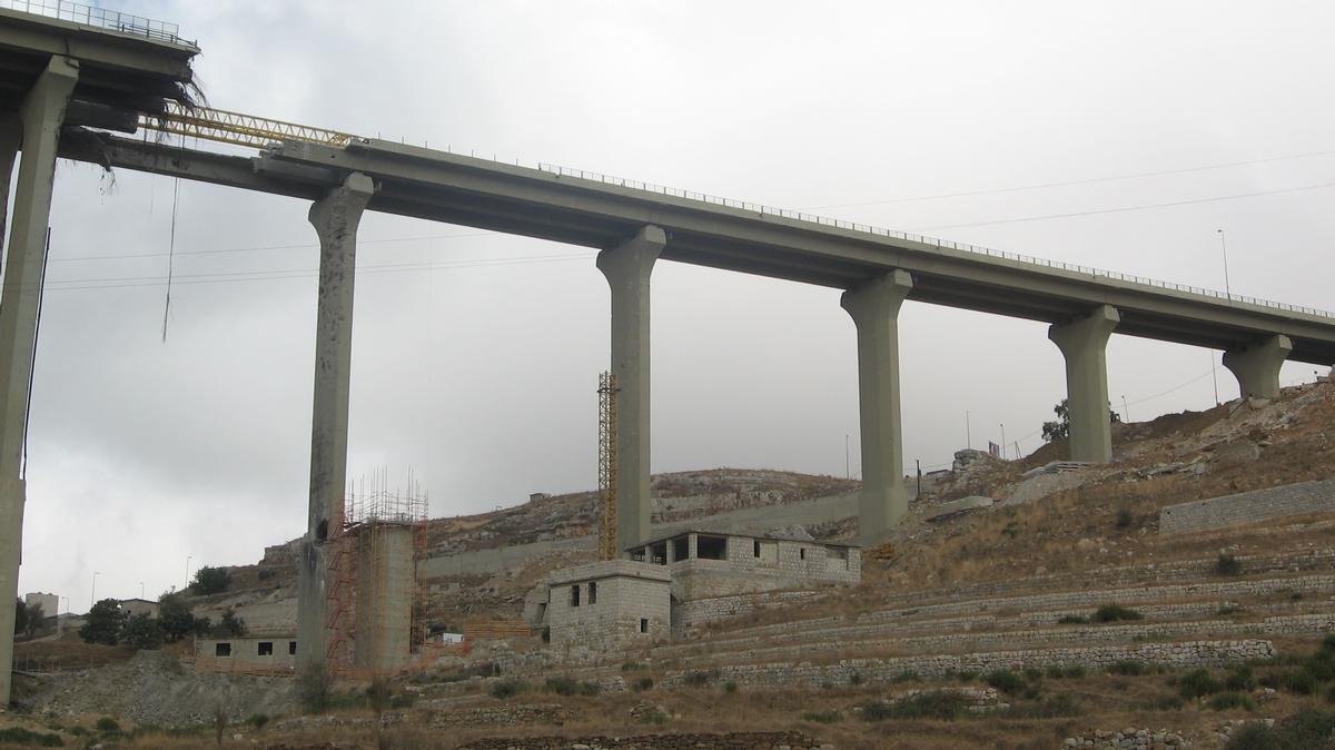 Al Mdeirej-Brücke 