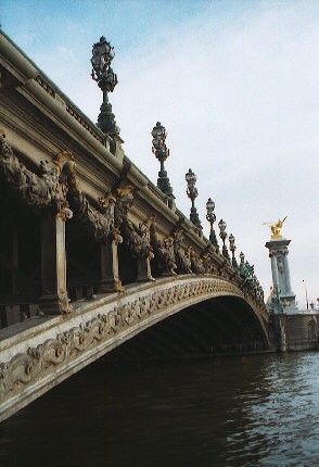 Pont Alexandre III (pont-route), Paris, Seine 