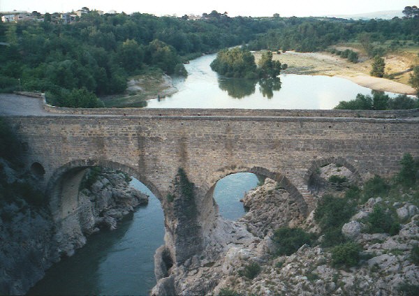 Pont du diable (pont-route), Saint-Jean-de-Fos, Hérault 