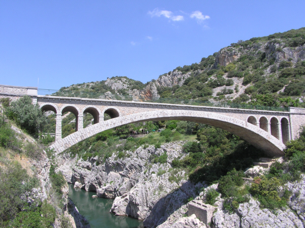 Heraultbrücke Saint-Jean-de-Fos 
