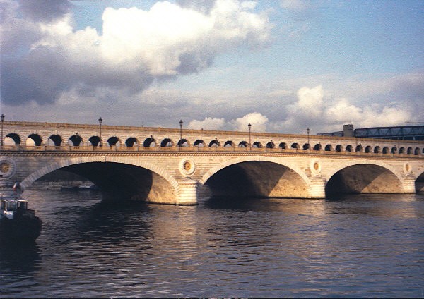 Pont de BercyPont route et pont railParisSeine 