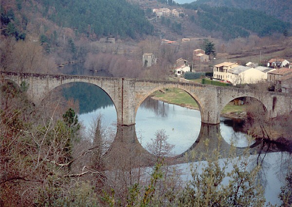 Chassezacbrücke Chambonas 