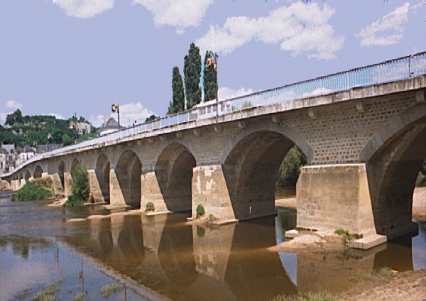 Chinon Bridge 