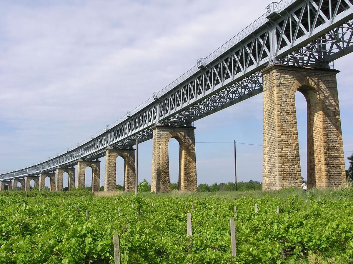 Pont ferroviaire, Cubzac les Ponts, Gironde 