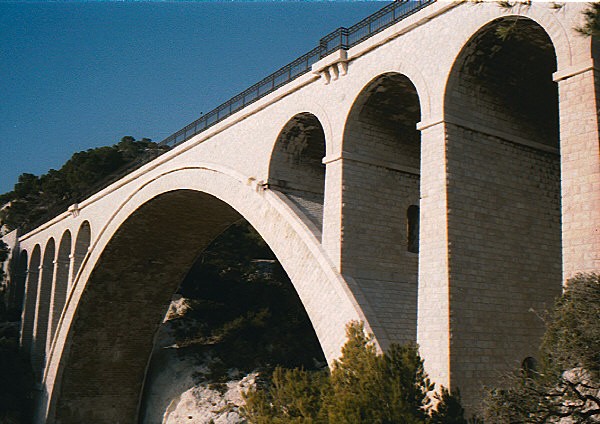 Pont de la Calanque des Eaux Salées (Carry-le-Rouet, 1914) 