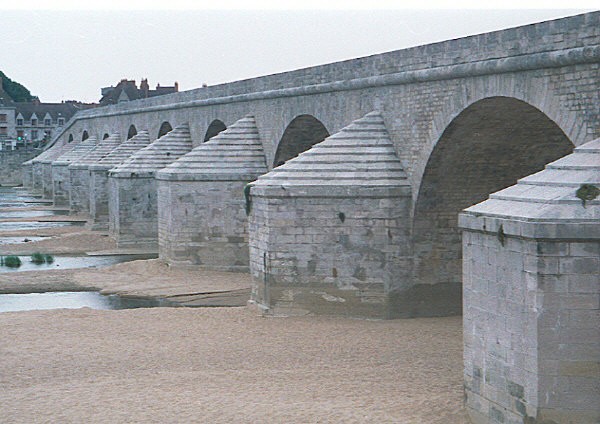 Loirebrücke Gien 