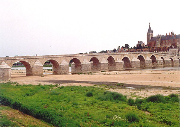 Loirebrücke Gien 