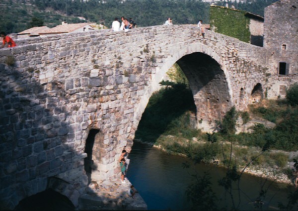Pont VieuxLagrasseAudePont-route 