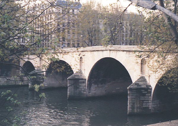Pont Marie (pont-route), Paris, Seine 