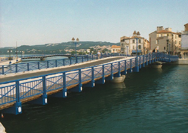 Ponts de Ferriéres (Nouveaux)ponts routeMartiguesBouches du Rhône Ponts de Ferriéres (Nouveaux) ponts route Martigues Bouches du Rhône