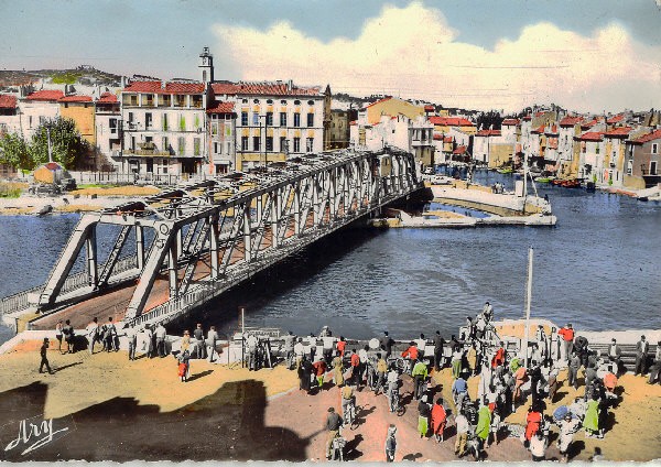 Le Pont tournant (années 1950) (pont-route), Martigues, Bouches du Rhône 