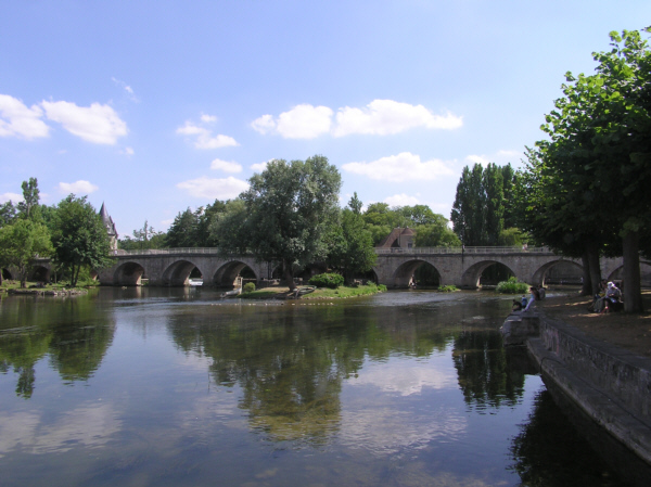 Pont de Moret (pont-route), Moret-sur-Loing, Seine et Marne 