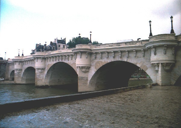 Pont Neuf (pont-route), Paris, Seine 