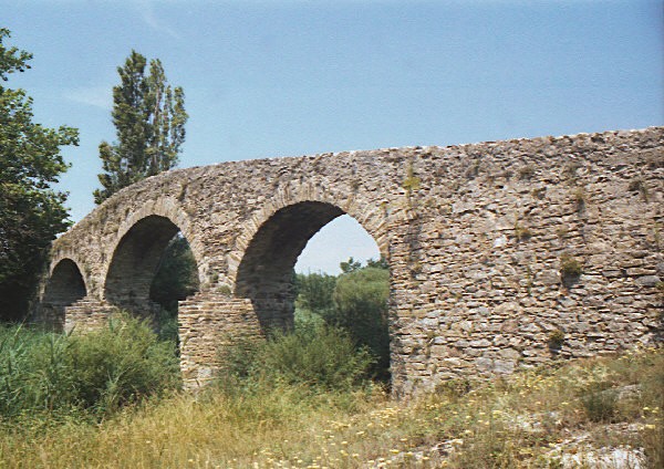 Old Rieux-en-Val Bridge 