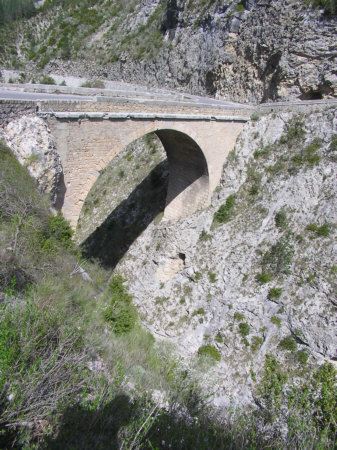 Pont de la clue de Rouaine (pont-route), Annot, Alpes de Haute Provence 