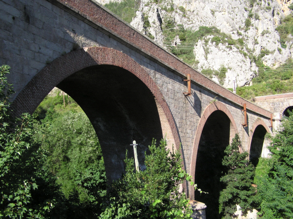 Viaduc de Saint Dalmas de Tende (pont-rail), Alpes Maritimes 