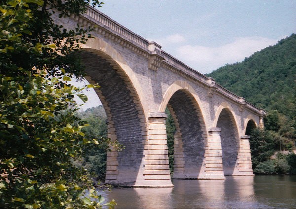 Eisenbahnbrücke Saint-Géry 