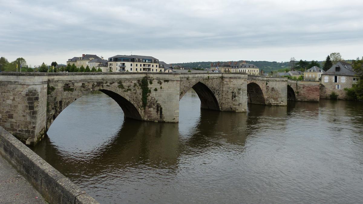 Old Terrasson-la-Villedieu Bridge 