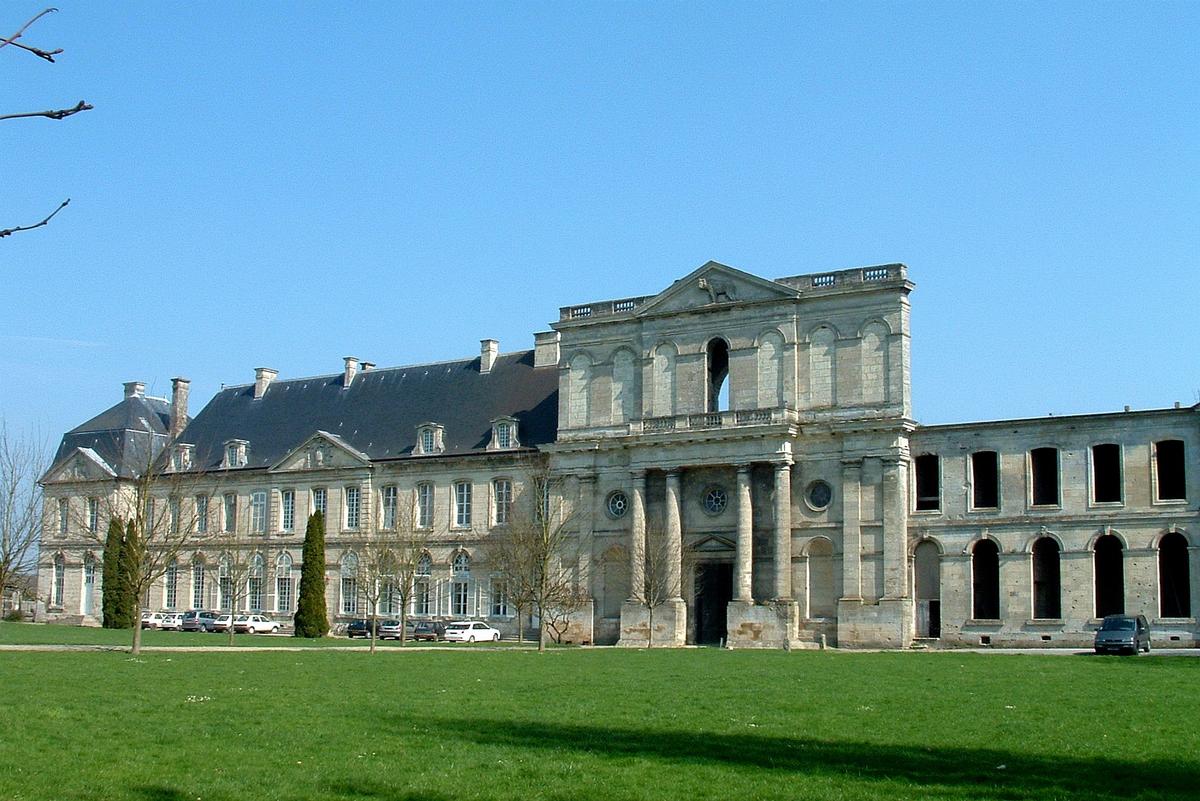 Chiry-Ourscamp - Abbaye Notre-Dame-de-l'Assomption - Façade de l'abbaye 