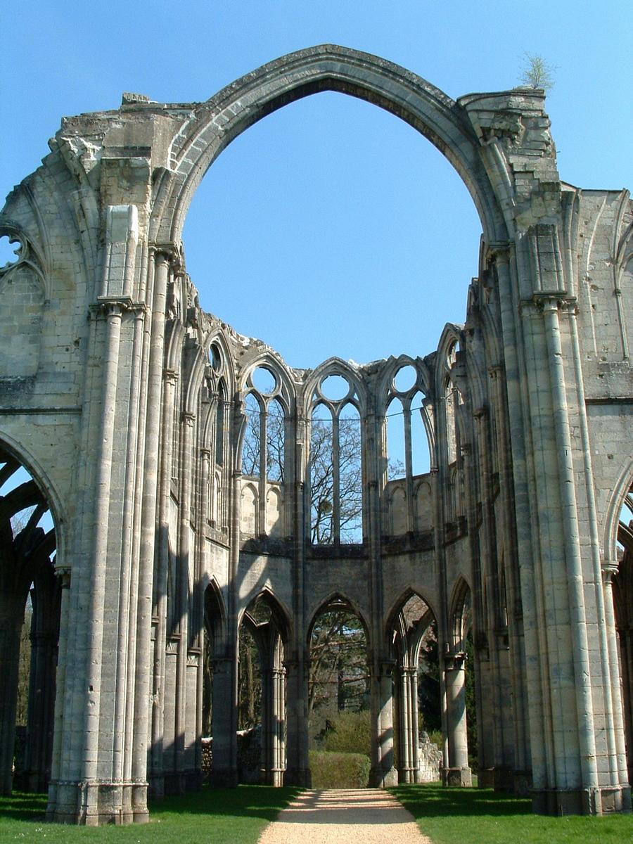 Chiry-Ourscamp - Abbaye Notre-Dame-de-l'Assomption - vestiges de l'abbatiale - Choeur et abside 