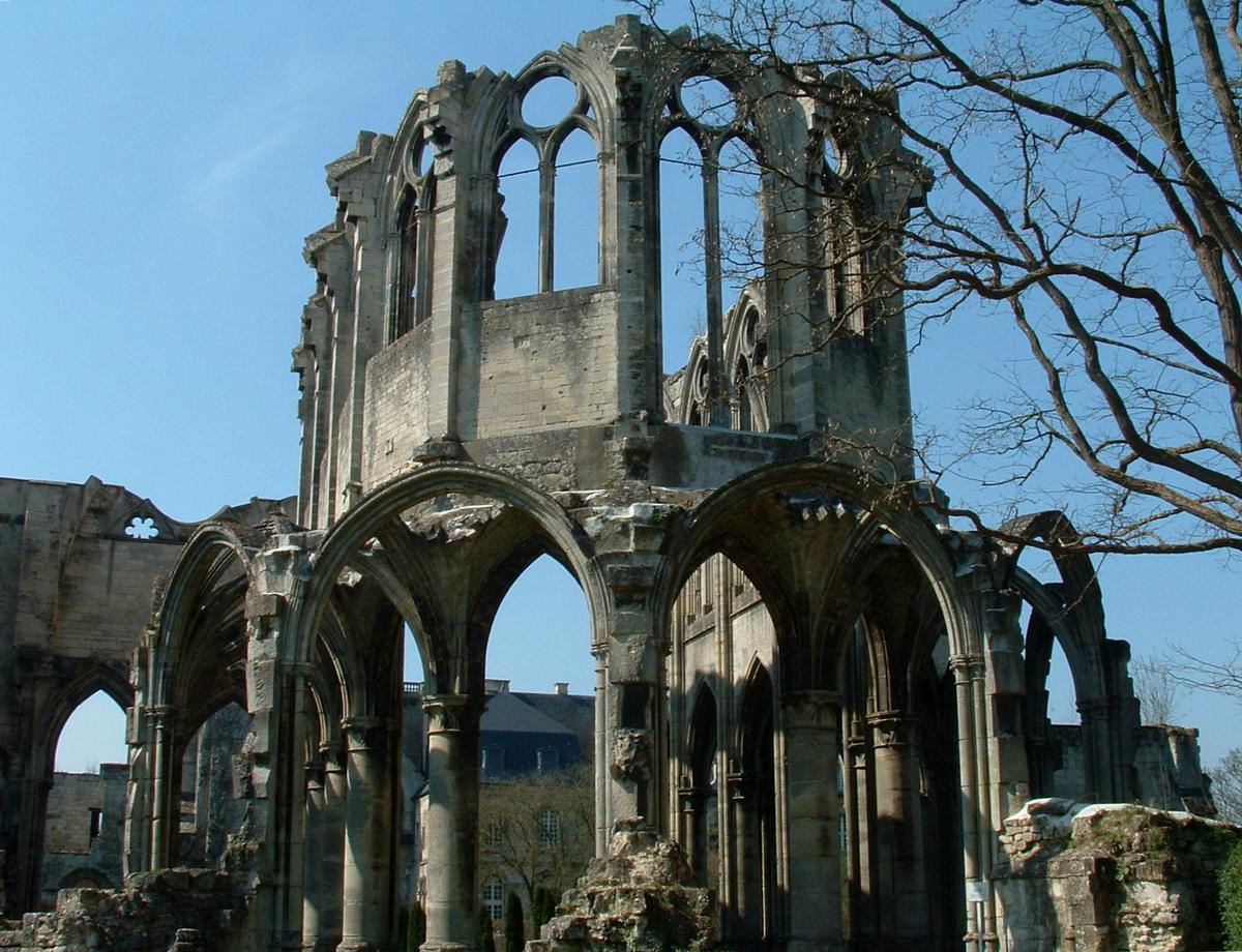 Abbaye Notre-Dame-de-l'Assomption - Vestiges de l'abbatiale - Vestiges du choeur et de l'abside 