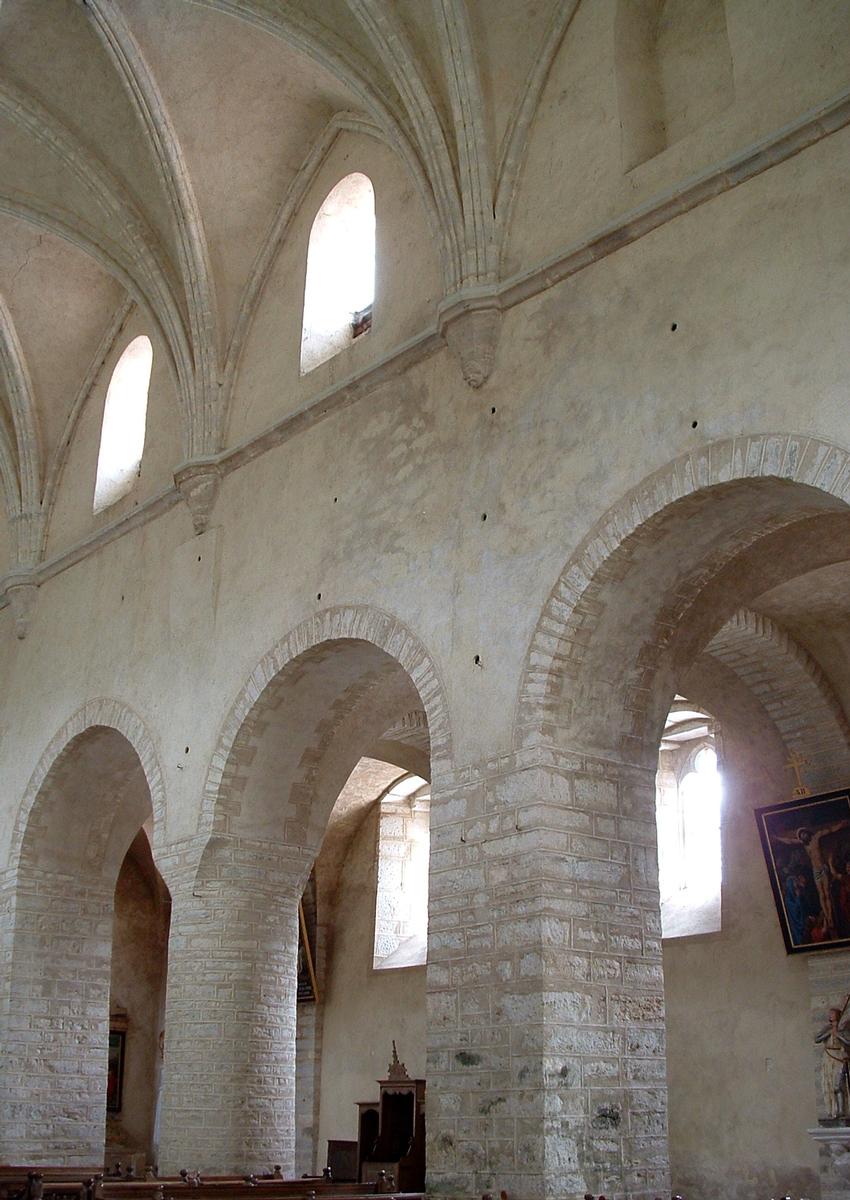 Abbaye de Beaume-les-Messieurs - Abbatiale - Elévation de la nef 