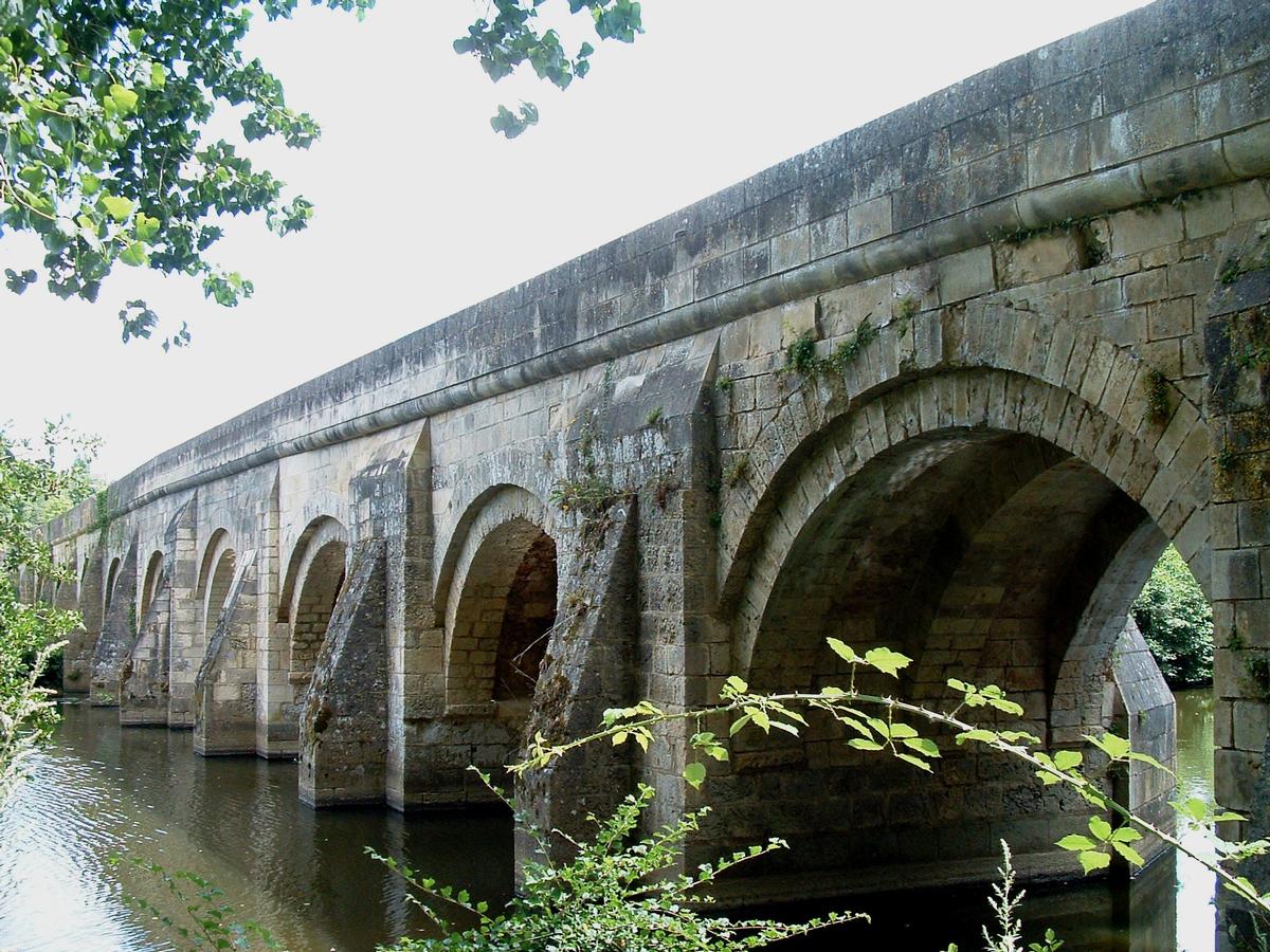 Airvault - Pont de Vernay 