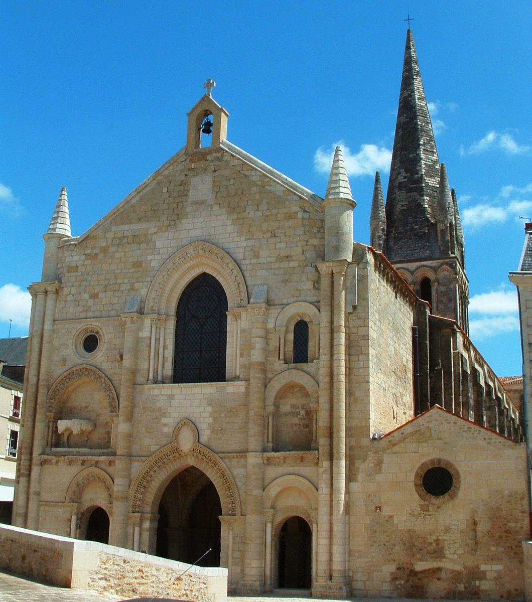 Saint-Pierre Abbey, Airvault 
