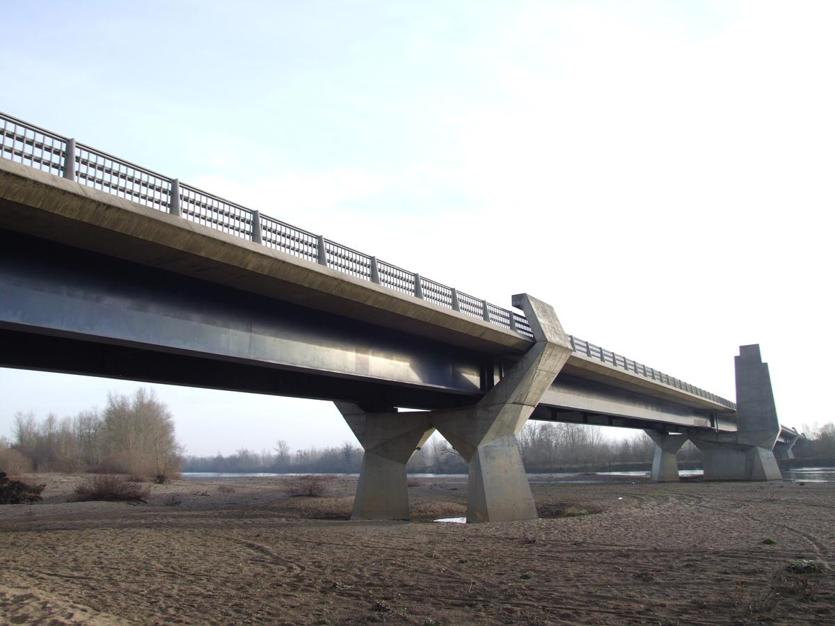 Allierbrücke Mornay-sur-Allier 