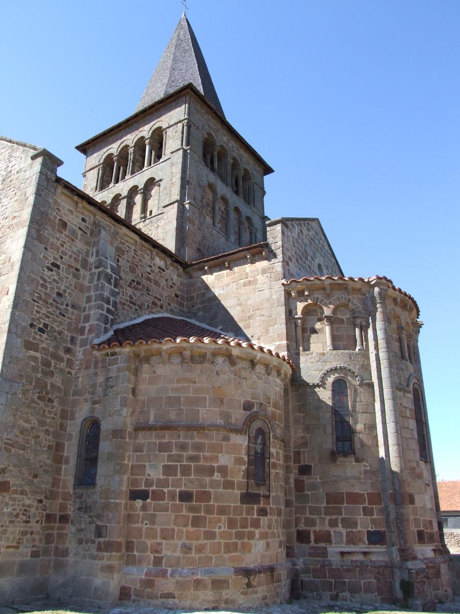 Franchesse - Eglise Saint-Etienne - Chevet et clocher romans 