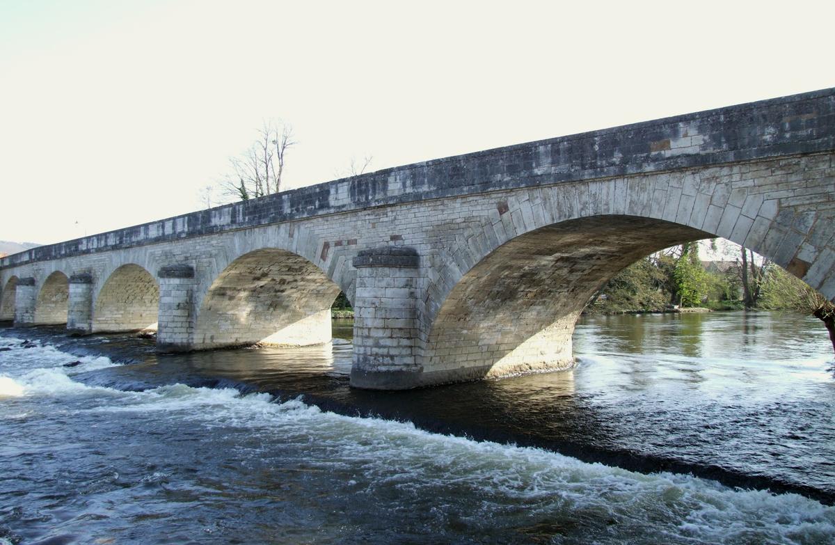 Brücke in Ebreuil 
