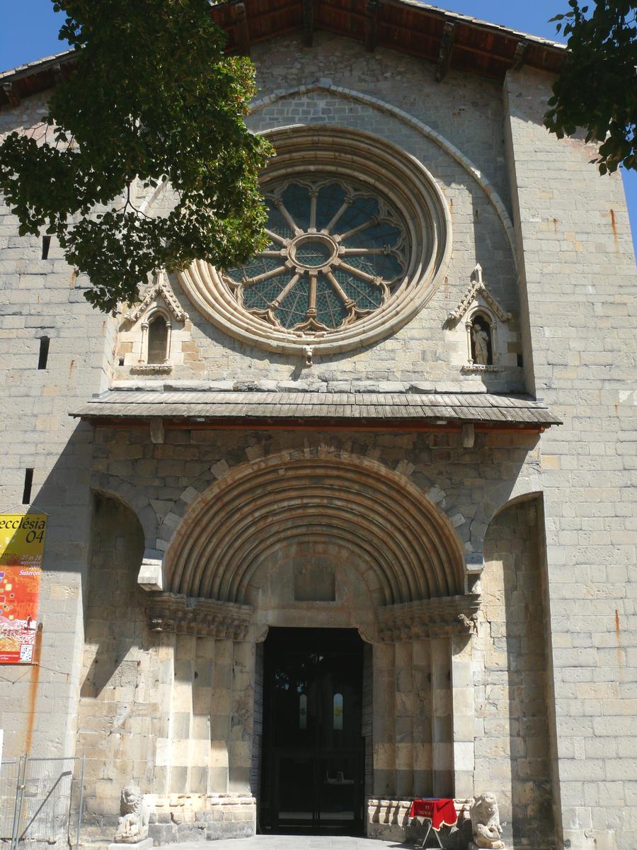 Notre-Dame-du-Bourg Cathedral 