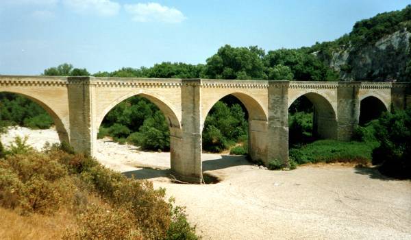 Pont Saint-Nicolas, Sainte-Anastasie 