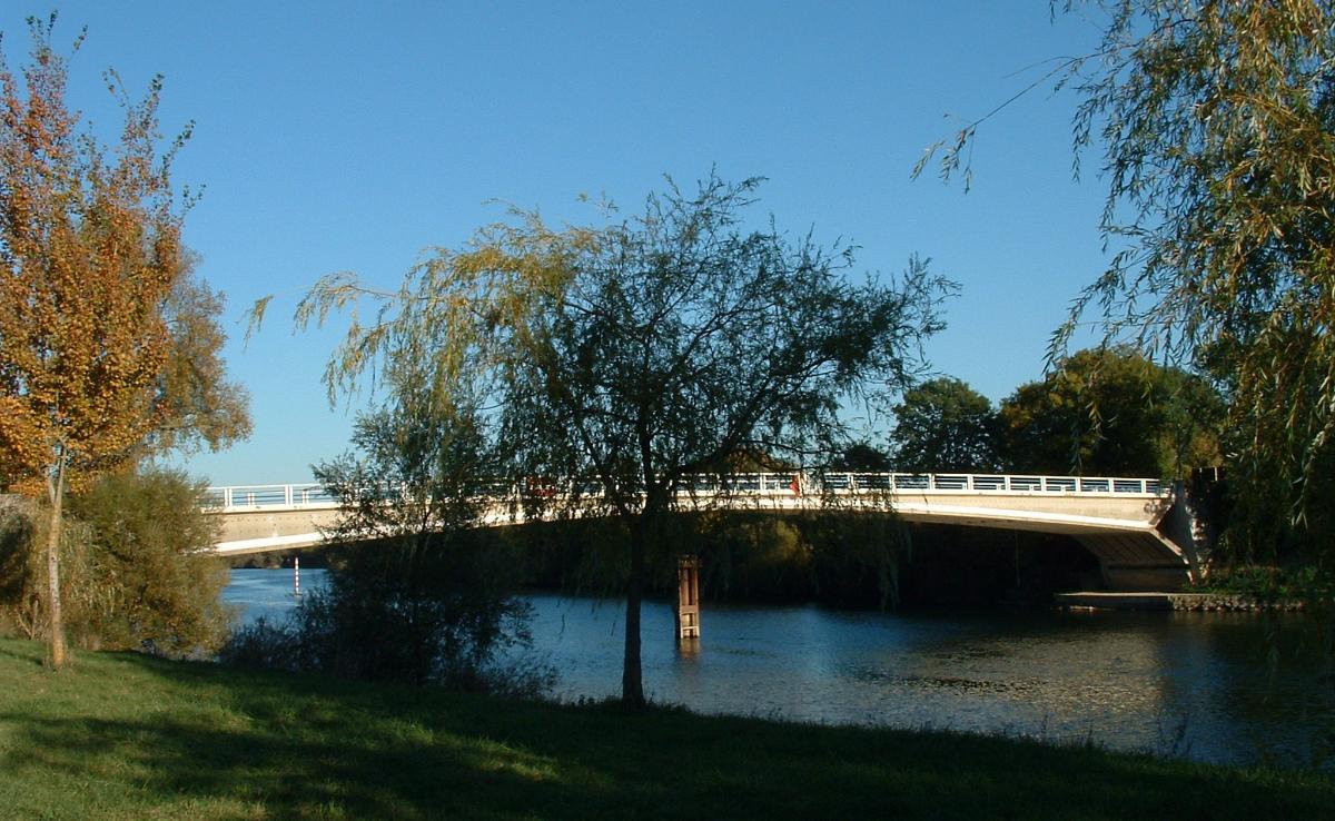 Pont de Freyssinet, Annet-sur-Marne 