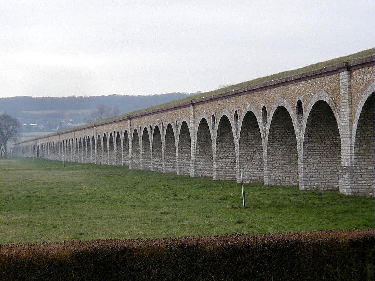 Aqueduc de l'Avre - Pont-aqueduc de franchissement de la vallée de l'Avre 