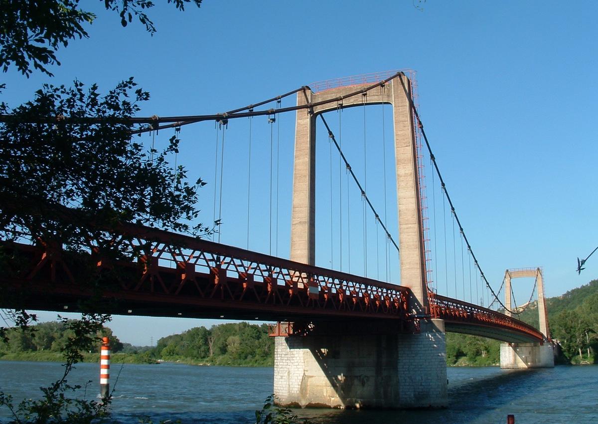 Viviers Suspension Bridge 