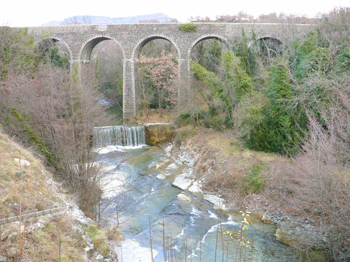 Eisenbahnlinie Alès - Bessèges - Vogüé - Le Teil - Lalevade-d'Ardèche - Largentière – Viaduc sur le Vernet 