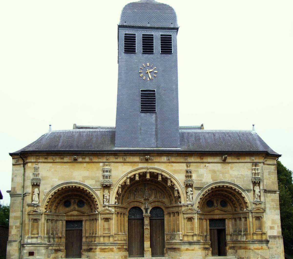 Vouziers - Eglise Saint-Maurille - Façade de style Renaissance 