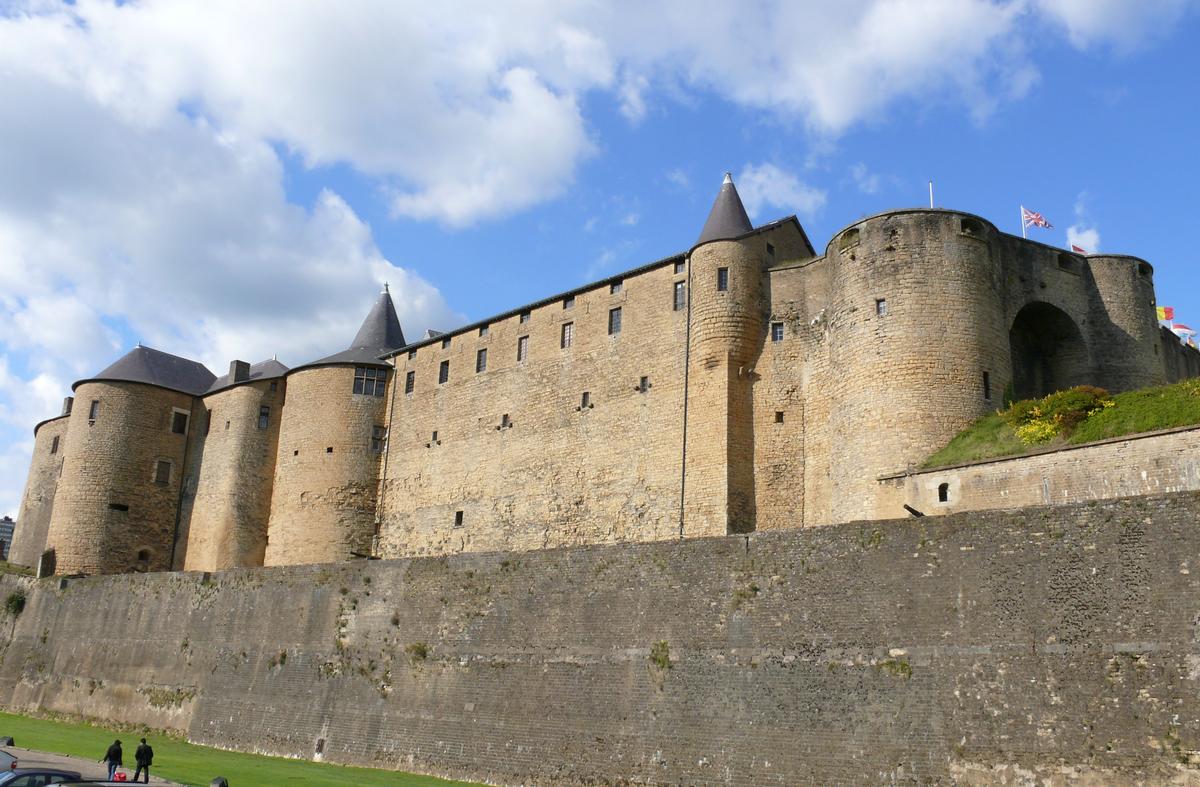 Château-fort de Sedan - Façade côté Promenoir des Prêtres 