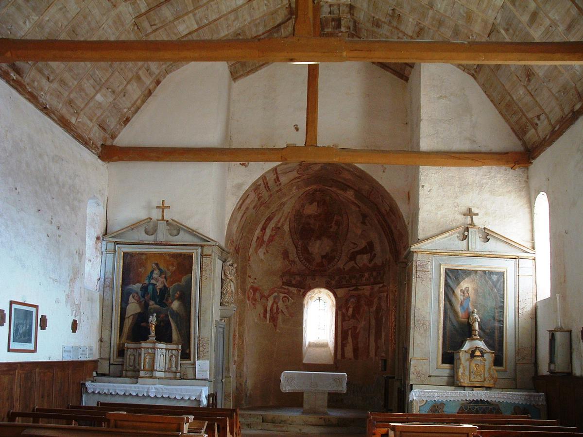 Areines - Eglise Notre-Dame - Nef et abside 