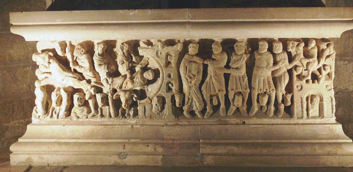 Fiche média no. 119318 Abbaye Saint-Hilaire - Eglise - Devant d'autel représentant l'arrestation et le supplice de saint Sernin (Saturnin) attribué au maître de Cabestany