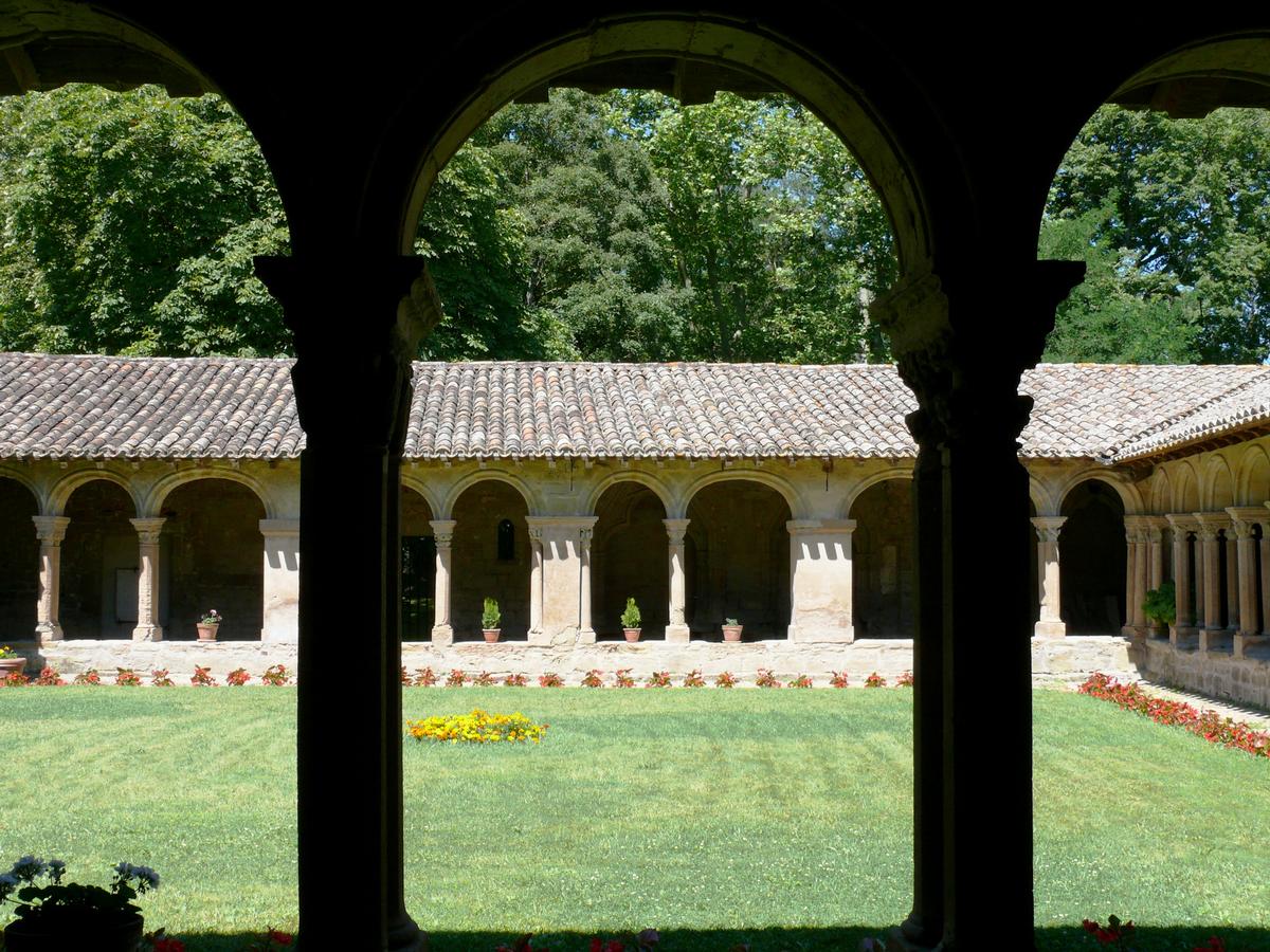 Saint-Papoul Abbey 