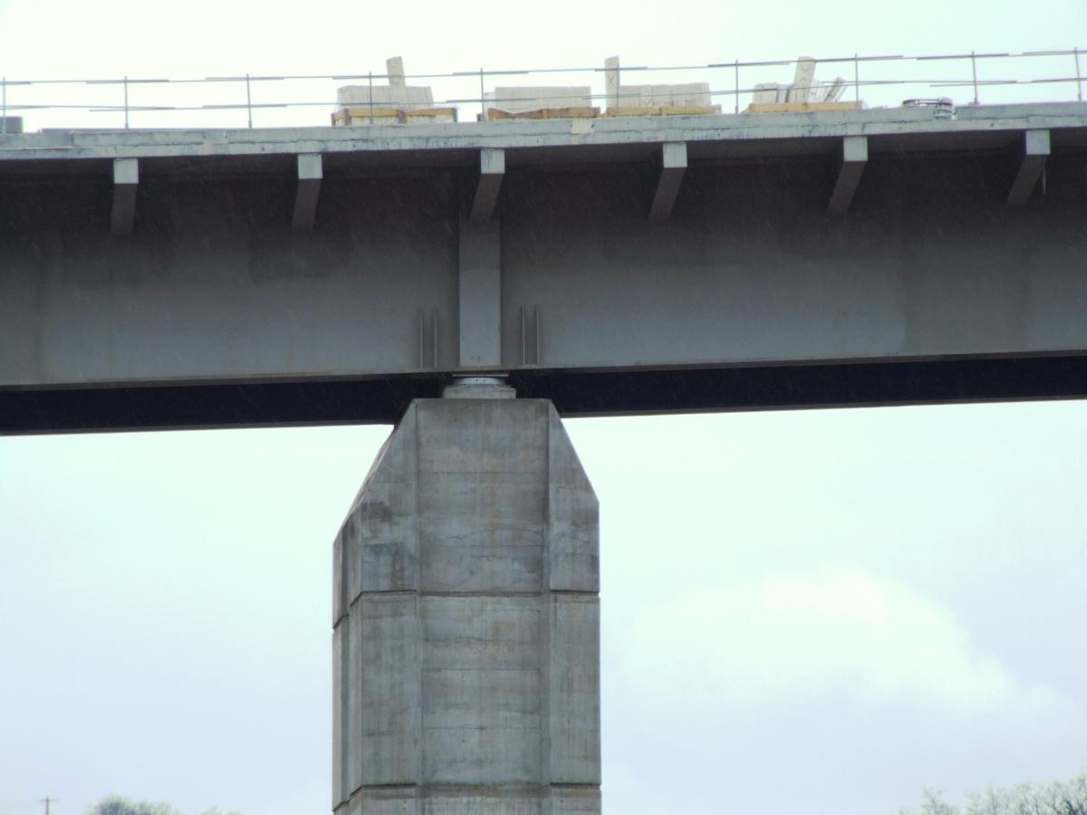 Autoroute A89 - Viaduc de Ribeyrol - Dispositions sur piles 
