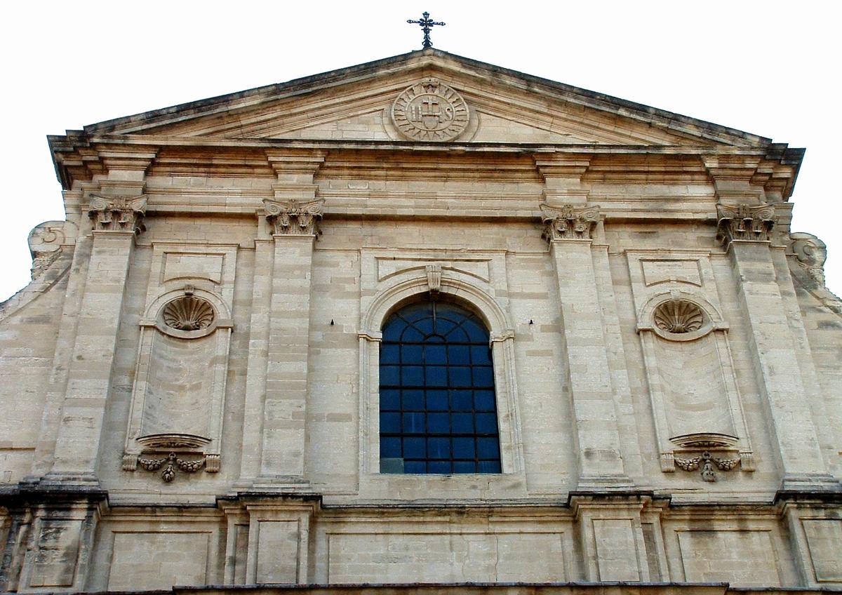 Avignon - Musée lapidaire (ancienne chapelle du Collège des Jésuites), 27 rue de la République - Façade - Partie supérieure 