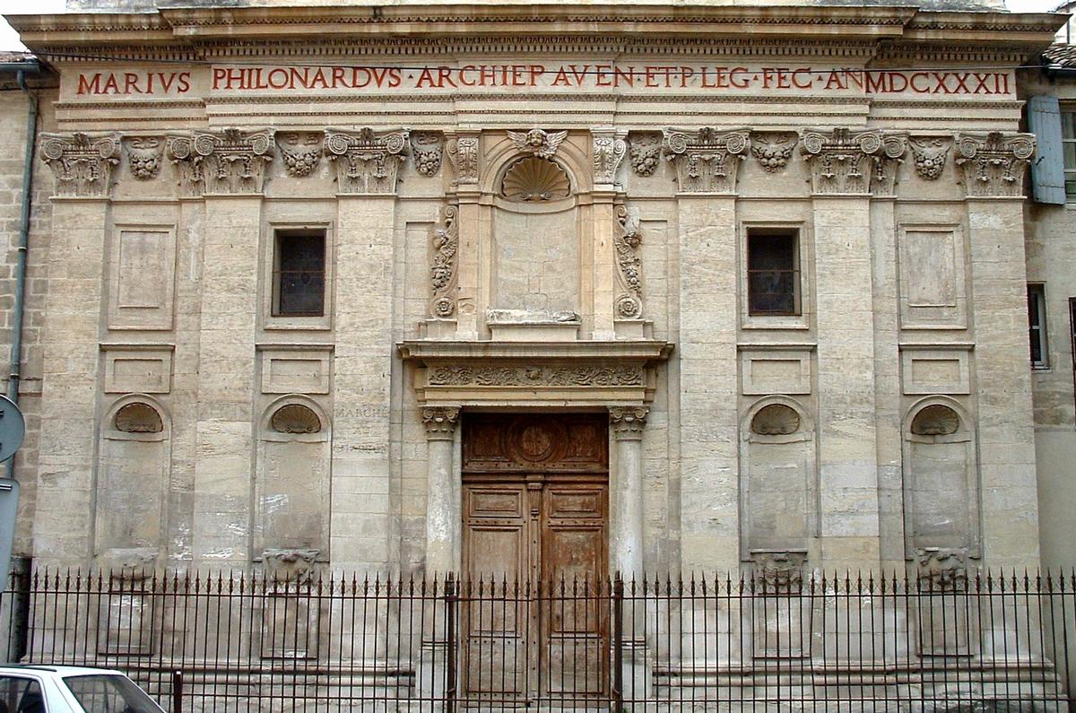 Avignon - Chapelle de la Visitation, rue Paul-Saïn - Façade - Partie inférieure 
