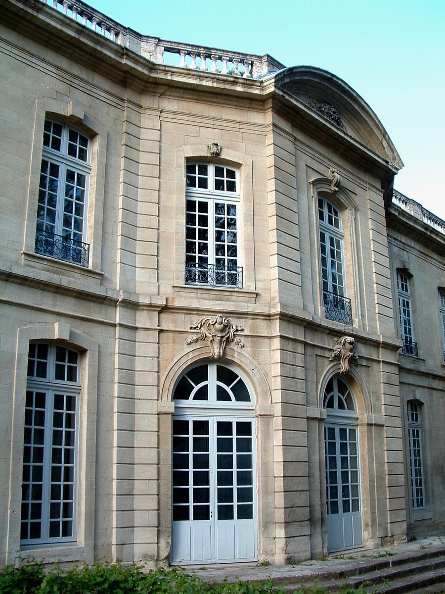 Avignon - Hôtel de Caumont - Façade sur jardin 