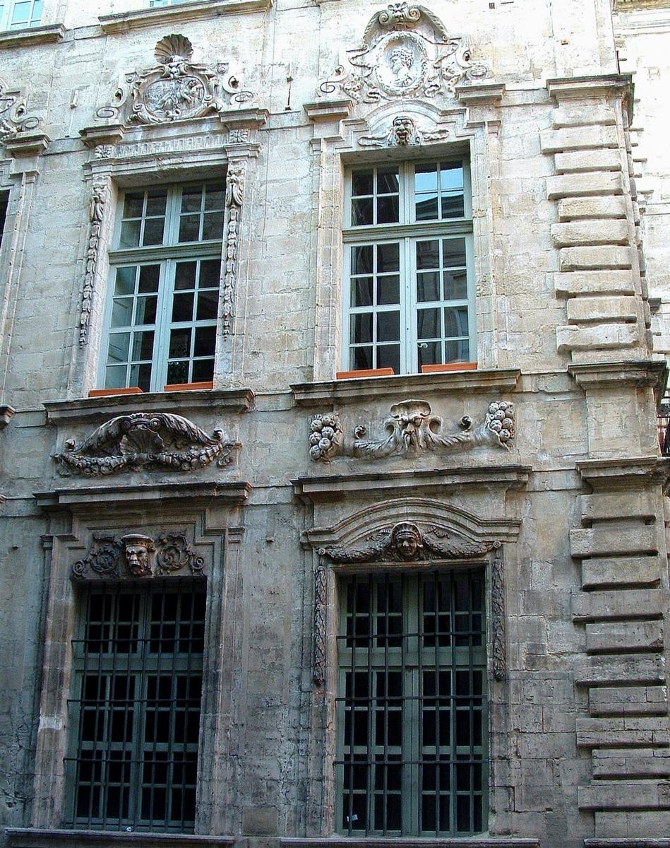 Avignon - Hôtel de Crillon, 7 rue du Roi-René - Façade - Elévation partielle 