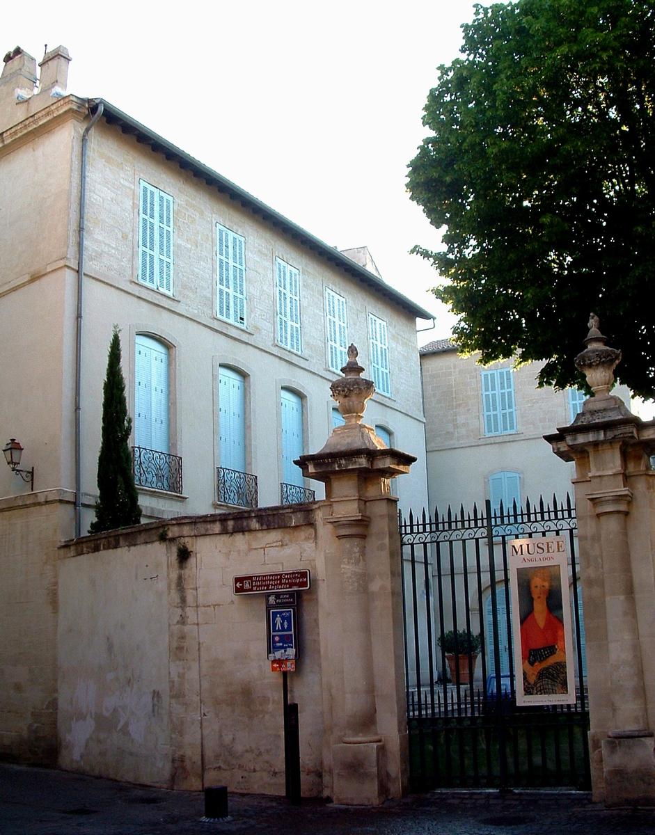 Avignon - Musée Angladon-Dubrujeaud (hôtel de Massilian), 5 rue Laboureur - Entrée et façade 