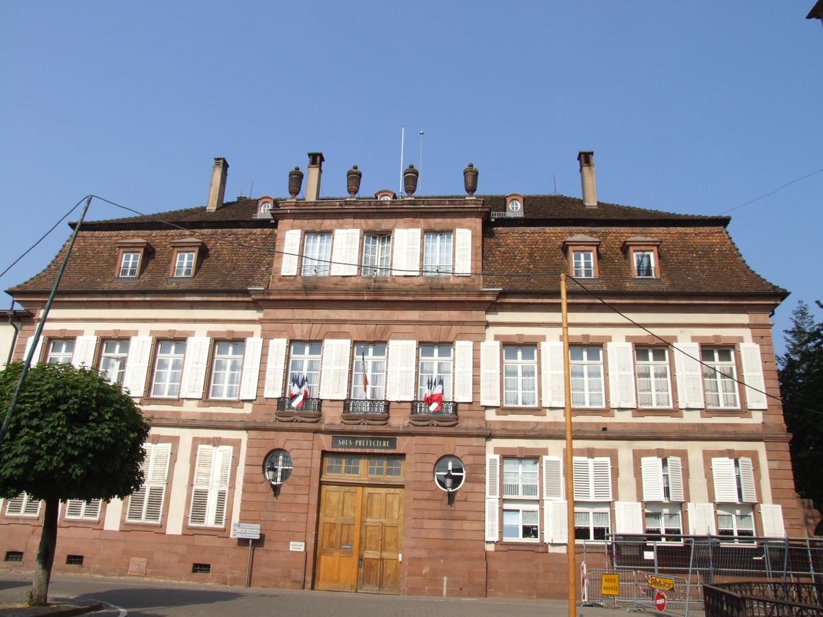Sous-préfecture de Wissembourg (ancien hôtel du doyen de la collégiale) 